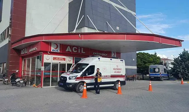 Karapınar'da kamyon ile minibüs çarpıştı: 4 yaralı