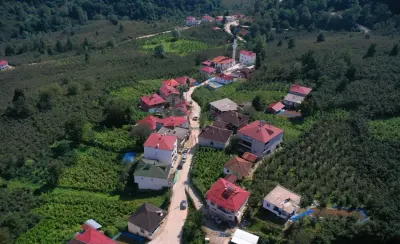 Ordu'da Kırsal Mahallelerde Beton Yol Seferberliği Sürüyor