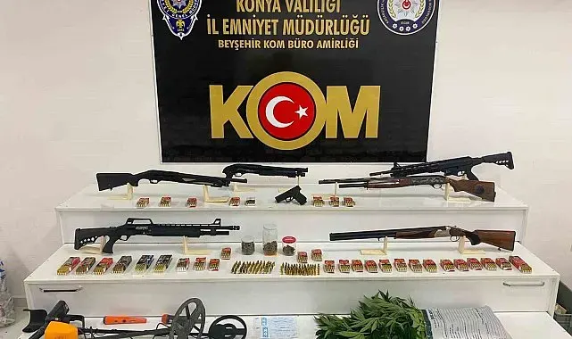 Konya'da tefecilik operasyonunda 4 şüpheli hakkında adli işlem başlatıldı