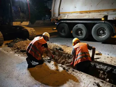 MUSKİ Ekiplerinden Menteşe'de Gece Mesaisi: İçme Suyu Hatları Yenileniyor