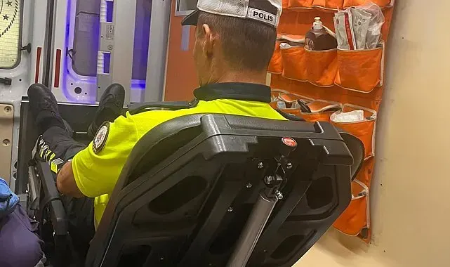Dur ihtarına uymadı, motosikletini polisin üzerine sürdü: 2 yaralı