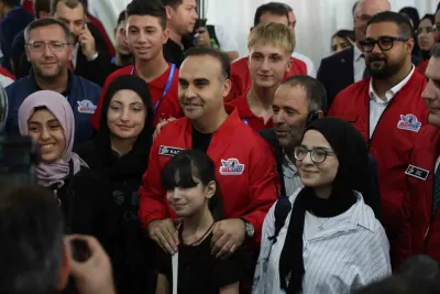 Bakan Kacır Diyarbakır'da TEKNOFEST Yarışma Alanını Ziyaret Etti