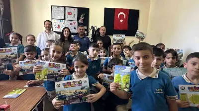 Minik Öğrencilerden Yüksekova İlçe Emniyet Müdürlüğüne Anlamlı Ziyaret