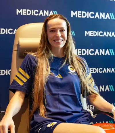 Fenerbahçe Medicana'nın Yıldız Voleybolcuları Sağlık Kontrolünden Geçti