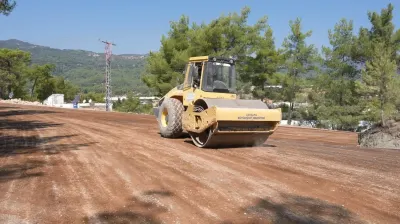 Kaş'ın Üç Mahallesini Birleştiren 16 Kilometrelik Yolda Asfalt Çalışması Başladı