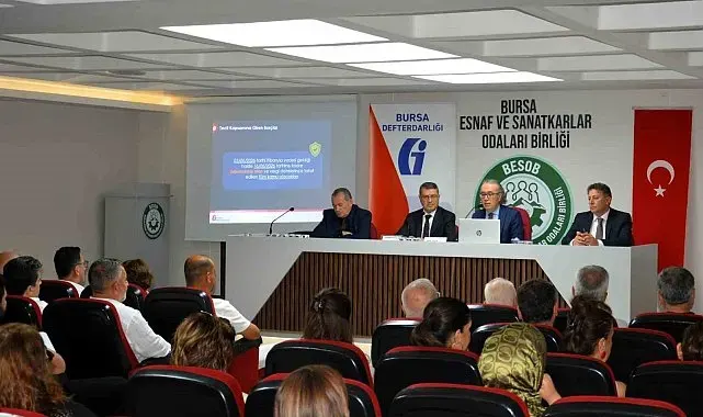 Bursa'da esnaflar vergi borçlarında düşük faizli ödeme ve taksitle ilgili bilgilendirildi