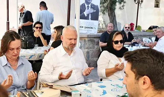 Menemen'de merhum Başkan Şahin dualarla anıldı