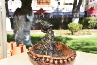 Uluslararası Menemen Çömlek Festivali'nde El Yapımı Eserler İlgi Görüyor