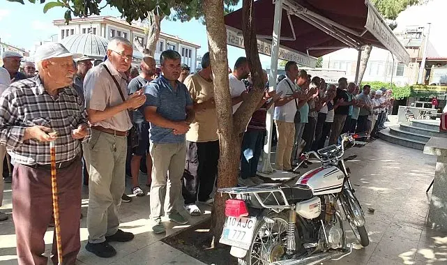 Burhaniye de emekli astsubay törenle toprağa verildi