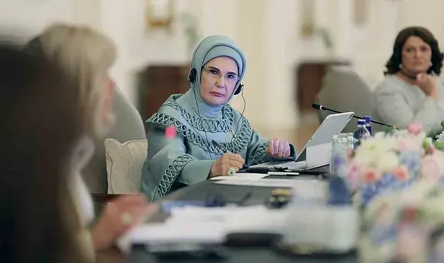 Emine Erdoğan'ın NATO marjında buluşturduğu lider eşleri "Çocuklar, Teknoloji ve Güvenlik" konusunu ele aldı