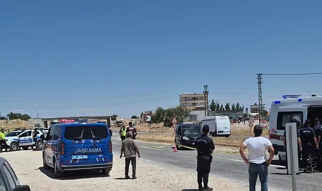 Hafif ticari araç yayaya çarptı: 1 ağır yaralı