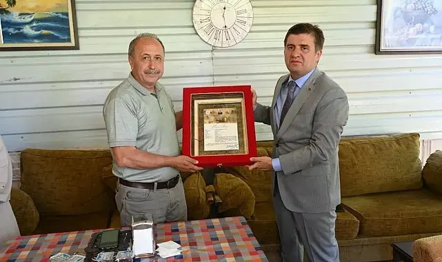 Şehit Yusuf Ergün'ün "şehadet belgesi" babasına teslim edildi