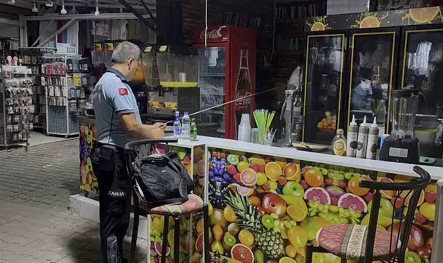 Kuşadası Belediyesi'nden Güzelçamlı Sahil Pazarı'nda denetim ve yer tahsis çalışması