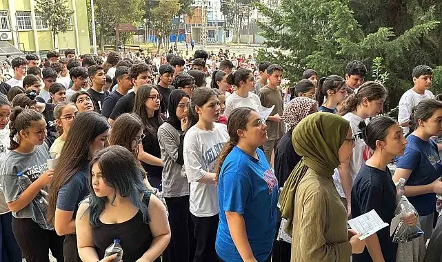 Erzincan LGS'de 3 Türkiye birincisi çıkardı