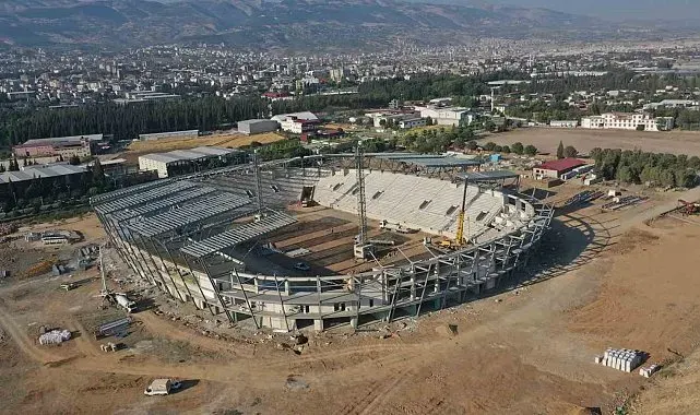 Kahramanmaraş Stadyumu'nun yüzde 50'si tamamlandı