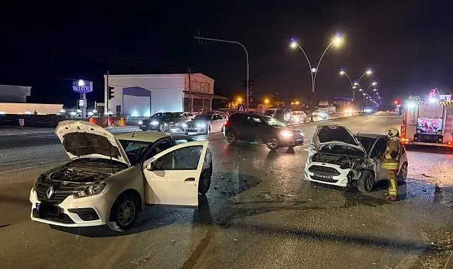 Arsuz'da trafik kazası: 2 yaralı