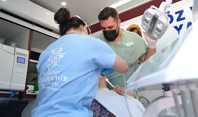 Mobil diş klinikleri üç ilçede vatandaşlarla buluştu