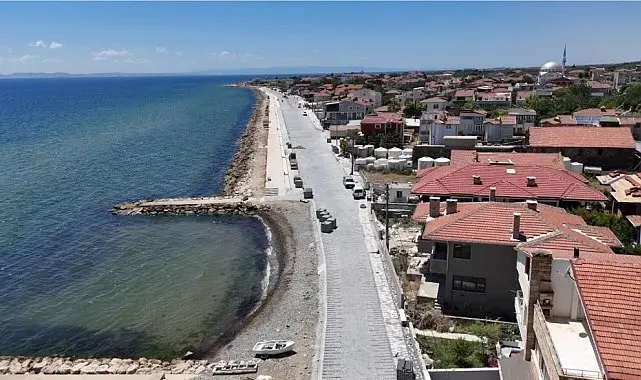 Eriklice Sahili yeni yüzüyle vatandaşların hizmetinde