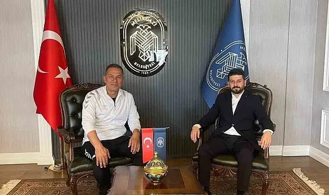 Kocasinan Şimşekspor, Rasim Aykurt ile yeniden anlaştı