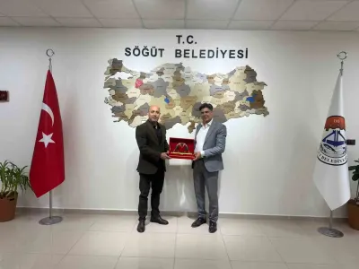 Söğüt Belediye Başkanı Ferhat Durgut’a Anlamlı Hediye Takdim Edildi