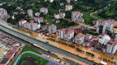 Rize'nin İyidere İlçesinde Sel Felaketi: Havadan Görüntülenen Manzara Korkuttu