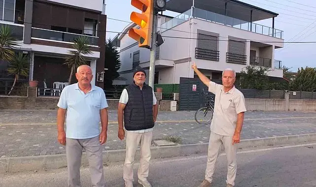 Burhaniye'de yetersiz yaya çizgileri tepki çekti