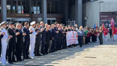Zonguldak'ta 19 Eylül Gaziler Günü Çelenk Sunma Töreniyle Kutlandı