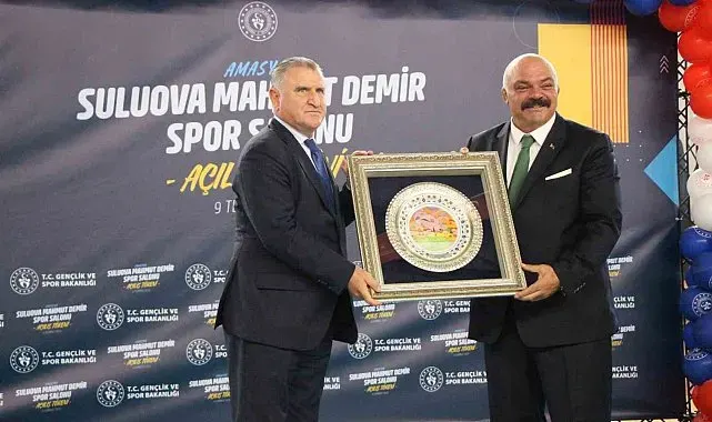 Bakan Bak: "Türkiye, NATO Zirvesi'nde tüm dünyaya gücünü gösterdi"