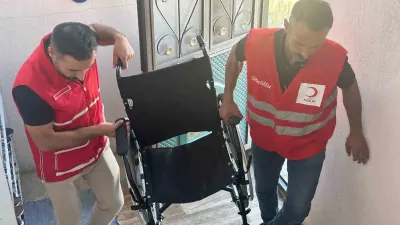 Türk Kızılay Muradiye Şubesi Köy Köy Gezerek 2 Bin Çocuğa Giyim Desteği Sağladı