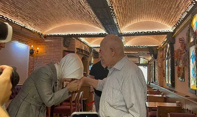 Bakan Göktaş Eskişehir esnafıyla buluştu