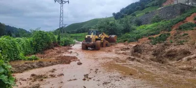 Trabzon'da Sağanak Yağışın İzleri Siliniyor: Ekipler Teyakkuzda