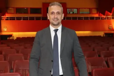 Ödüllü Sanatçı Sezai Yılmaz Ankara Devlet Tiyatrosu Müdürü Oldu