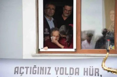 Trabzon'da Gaziler Günü'nde Katılamayan Gazilere Bando Eşliğinde Vefa Ziyareti