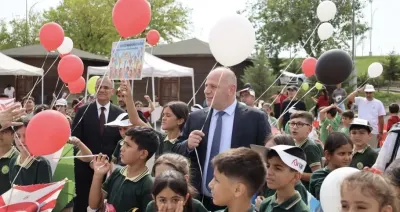 Diyarbakır'da Gazze'deki Çocuklar İçin 'Uçurtmalar Vurulmasın' Şenliği Düzenlendi