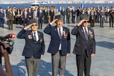İzmir'de 19 Eylül Gaziler Günü Coşkuyla Kutlandı: Başkan Tugay Gazileri Ağırladı