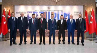 Bakan İbrahim Yumaklı Erzurum’da Valilik ve Büyükşehir Belediyesi’ni Ziyaret Etti