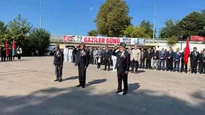 Alaplı'da 19 Eylül Gaziler Günü Çelenk Töreni ve Yemek Programıyla Kutlandı