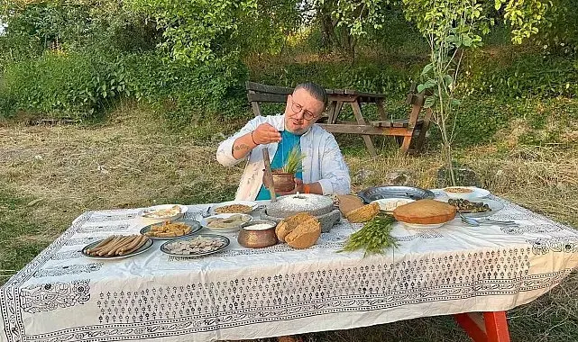 "Buz Adam Ötzi"nin midesindeki siyezi merak eden ünlü şef, Kastamonu'da 12 bin yıllık "Hitit buğdayı"nı inceledi