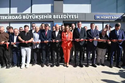 Tekirdağ Büyükşehir Belediyesi'nden Ergene'ye Çifte Yatırım: TEK Market ve Ek Hizmet Binası Açıldı