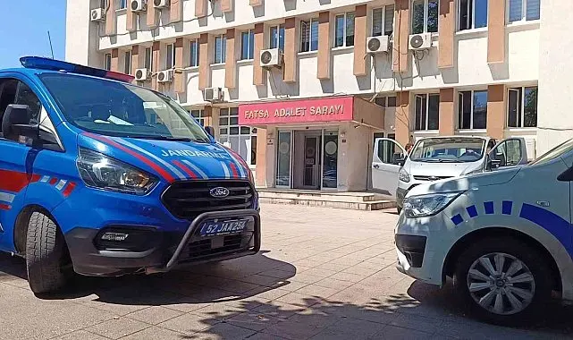 Kardeş katliamında zanlı adliyede: Arka kapıdan çıkarıldı