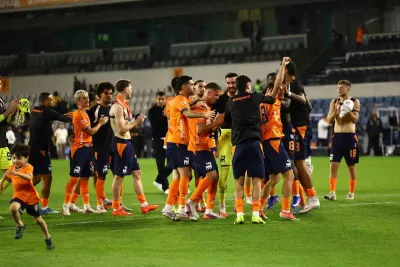 Başakşehir, Gençlerbirliği'ni 4-0 Yenerek 4 Maçlık Hasrete Son Verdi