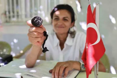 Elazığ Ağın'da Kaşpınar Köyü Muhtarı Şükran Doydu Çimen 23 Yıldır Görevde