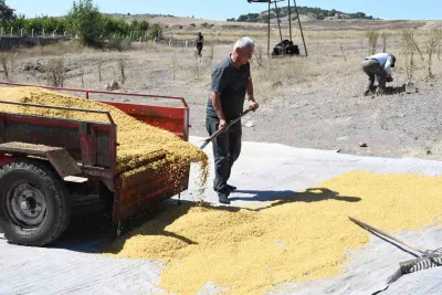 Ata Mesleğini 41 Yıldır Sürdürüyorlar: Geleneksel Yöntemlerle Bulgur Üretimi