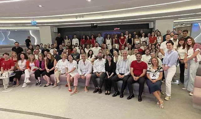 Vodafone Türkiye'den yapay zekâ odaklı yapılanma