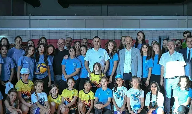 Büyükşehir, atıl depoları modern spor kompleksine dönüştürdü