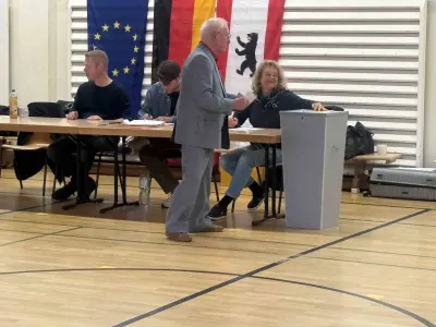 Almanya’da kritik seçim günü: Berlin ve Mecklenburg-Vorpommern’de sandıklar açıldı
