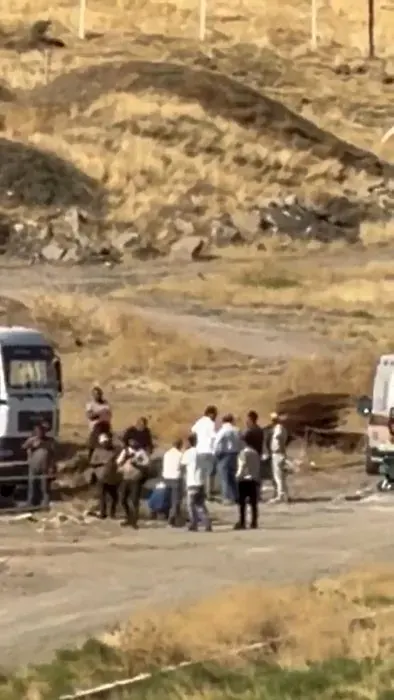 Ankara'da İnşaat Kazası: Üzerine Malzeme Düşen İşçi Ağır Yaralandı