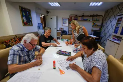 İzmir Büyükşehir Belediyesi Alzaymır ve Demans Merkezi Hastalara ve Ailelere Umut Oluyor