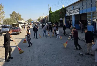 İnegöl Belediyesi'nden 4 Günlük Kapsamlı Temizlik Seferberliği Başlatıldı