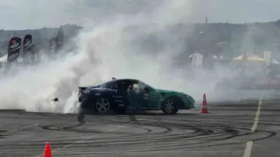 Tekirdağ’da Tuning ve Drift Festivali Nefes Kesti: Asfaltı Yakıp Geçtiler